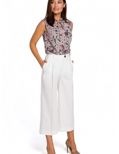  Pantalon femme model 130475 Style 