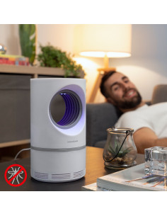 Lampe anti-moustiques à aspiration KL Virvel InnovaGoods