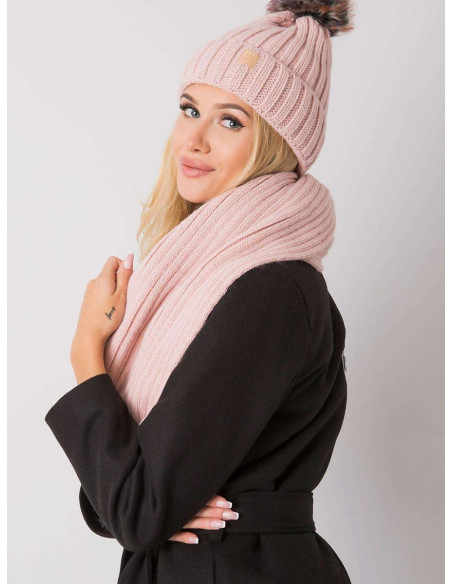  L`ensemble model 171799 Rue Paris 